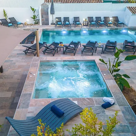 Holiday Home In Albufeira With Private Pool Villa *